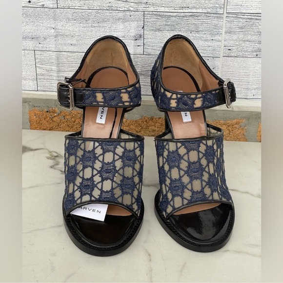 Carven Mesh and Lace open toe heels size 37/7 - Picture 2 of 16